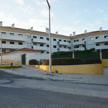 Peniche Swimming Pool